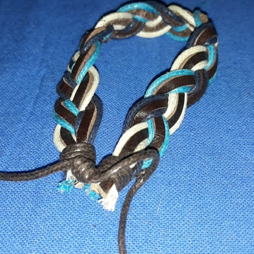 Bracelets - Picture 2 of 2